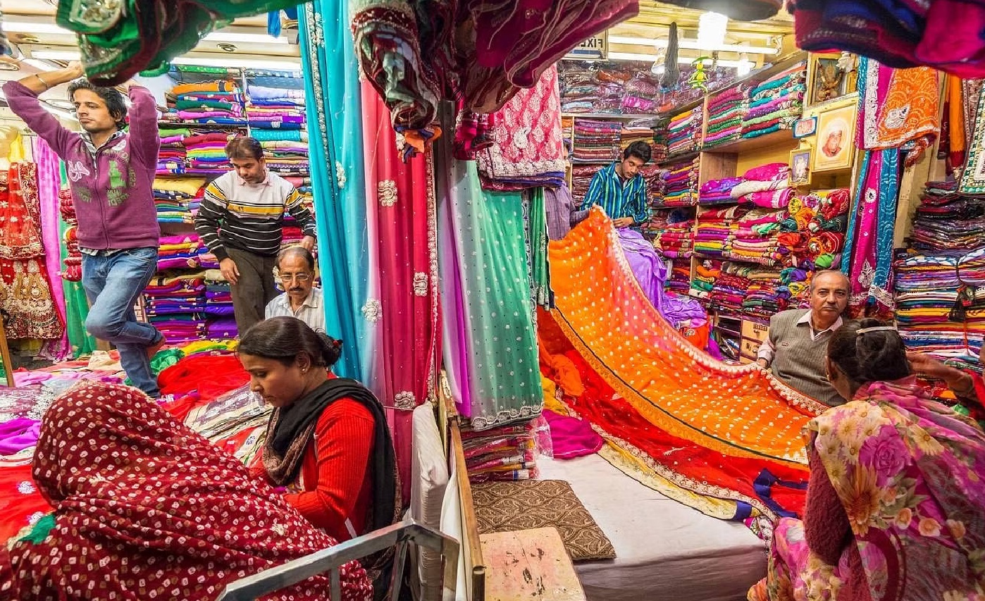 Kinari Bazaar