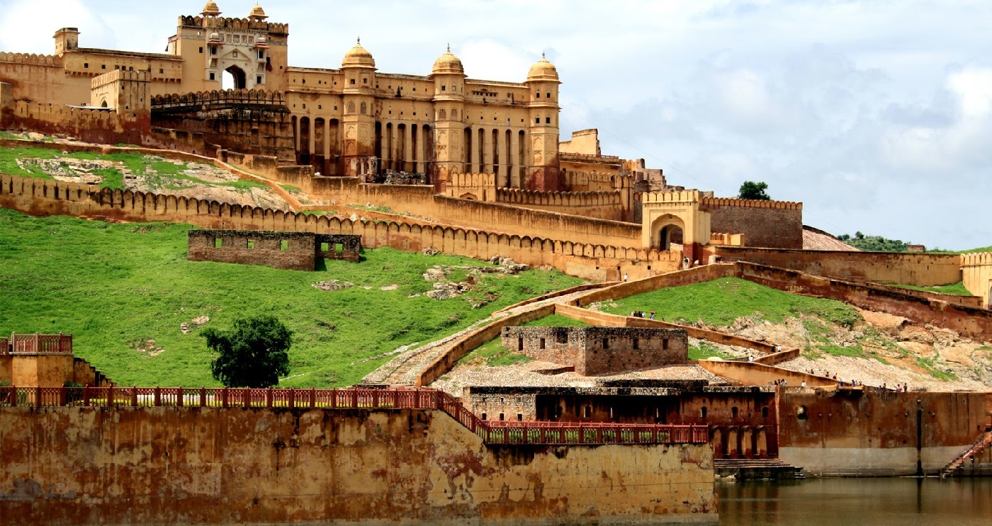 Luxury Golden Triangle India Tour Packages from USA